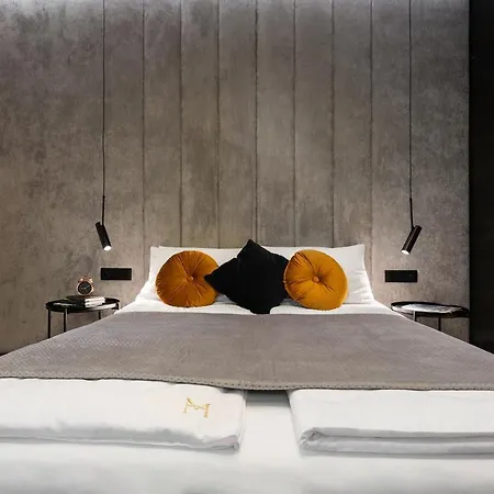 Old Town G6 By M קרקוב